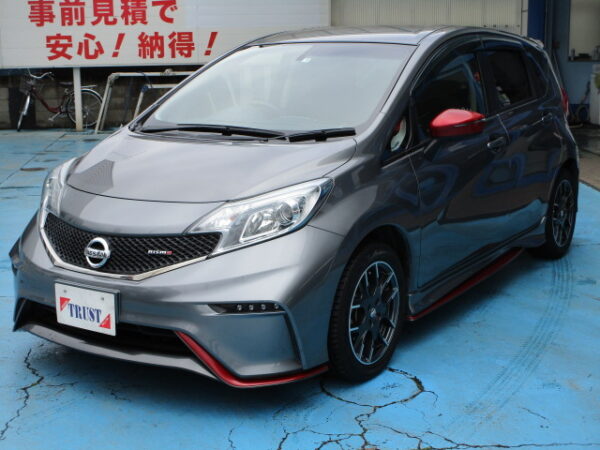 日産　ノート