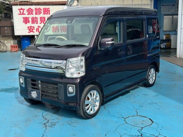 ニッサン　NV100クリッパーリオ