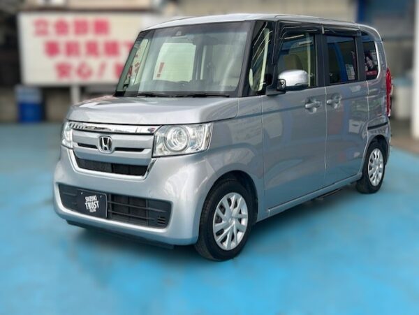 ホンダ N-BOX