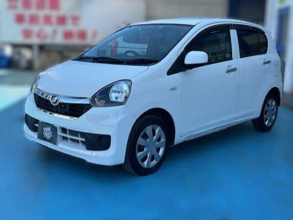 ダイハツ ミライース