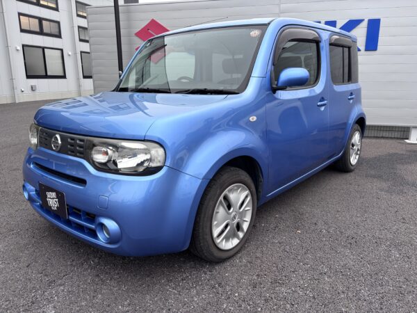 日産 キューブ